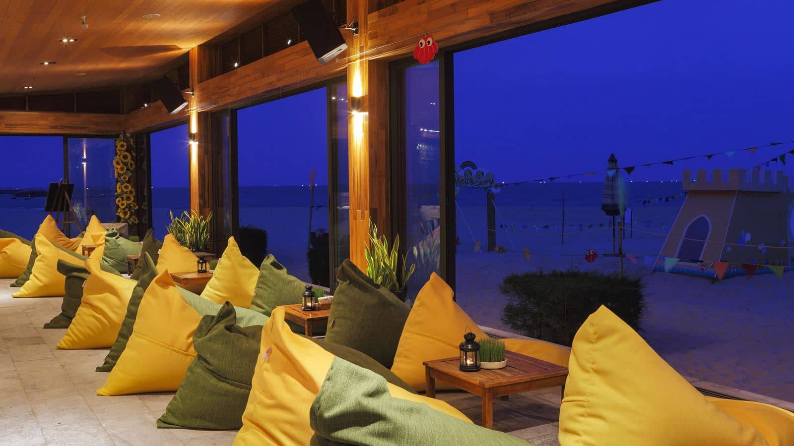 bars-beach-club
