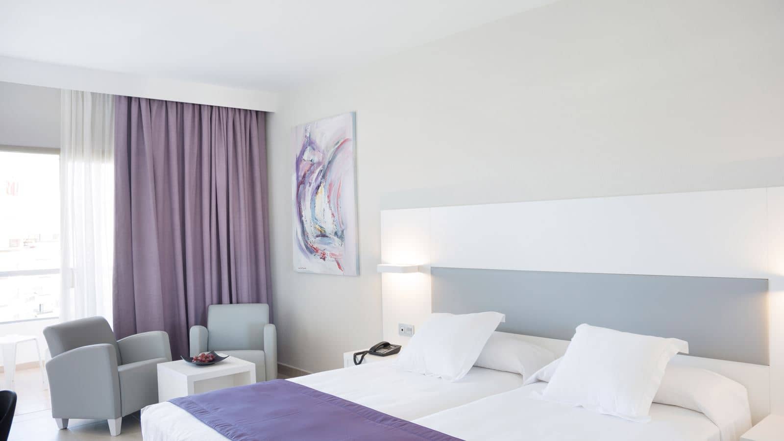rooms-standard-with-balconysingle-use-standard-with-balcony