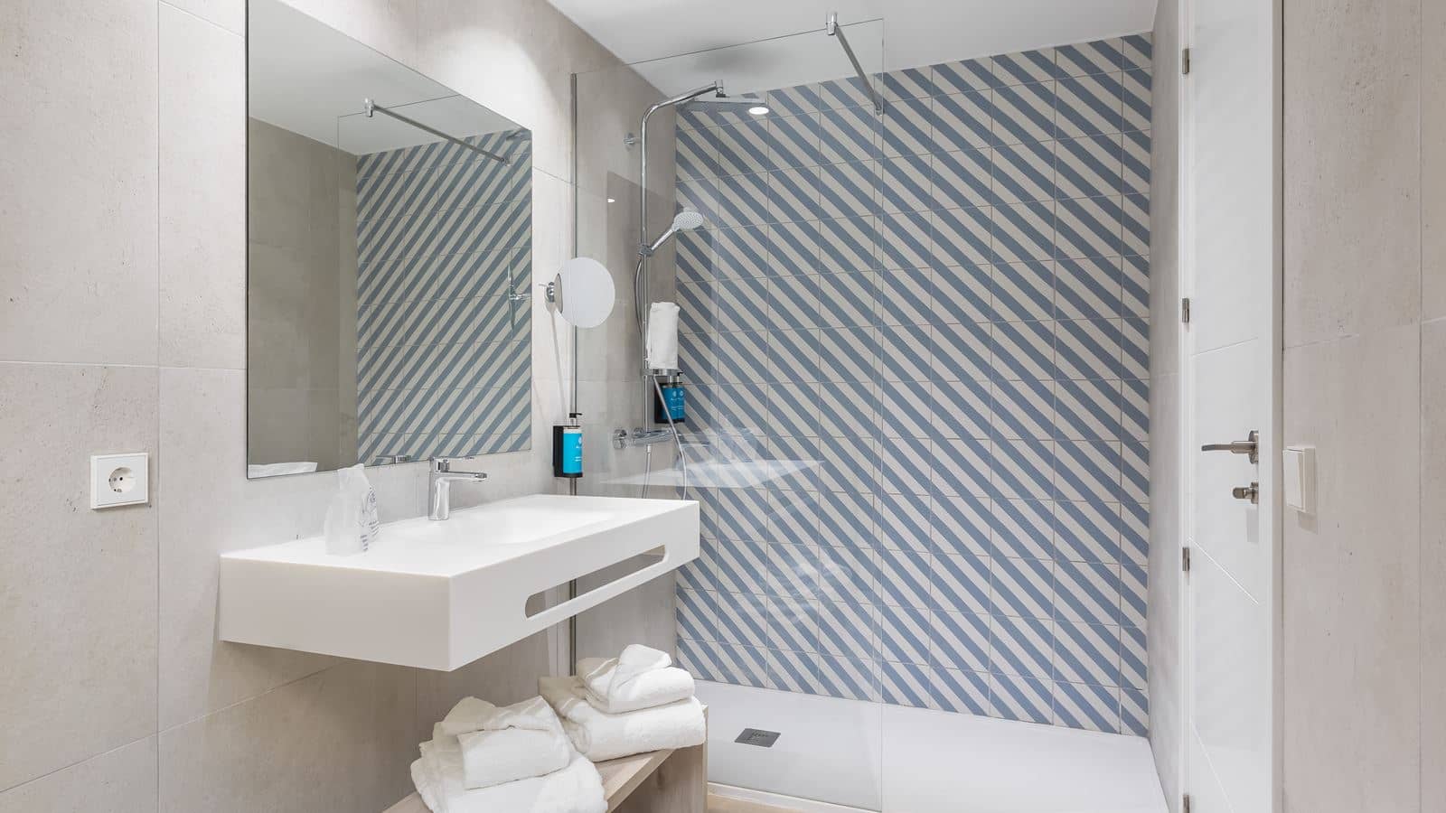 rooms-double-room