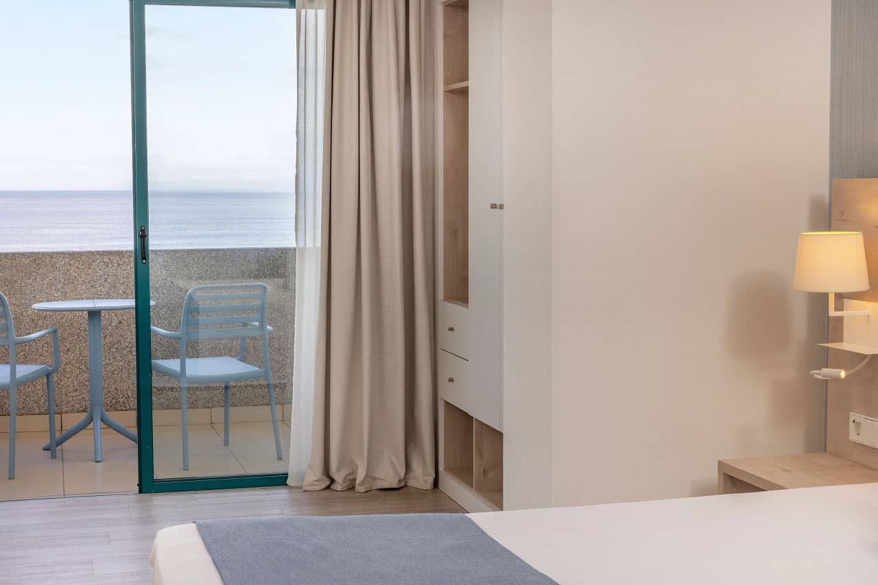 rooms-duplex-suite-ocean-view-min-age-13years