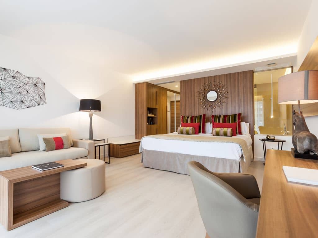 rooms-penthouse-private-jacuzzi-terrace