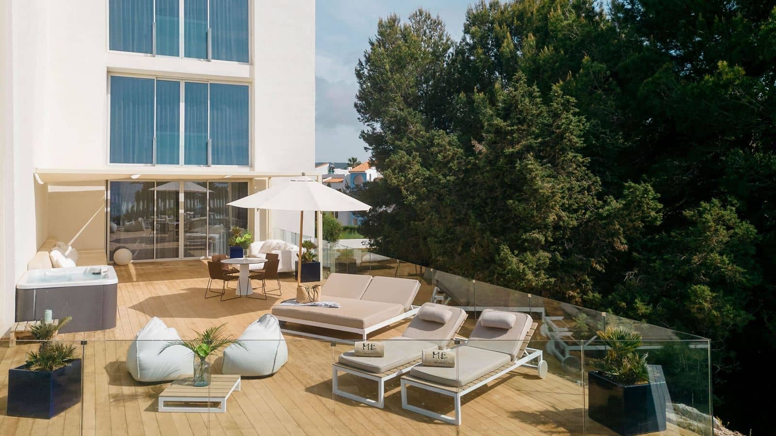 rooms-jed--junior-suite-extra-me-room-sea-view