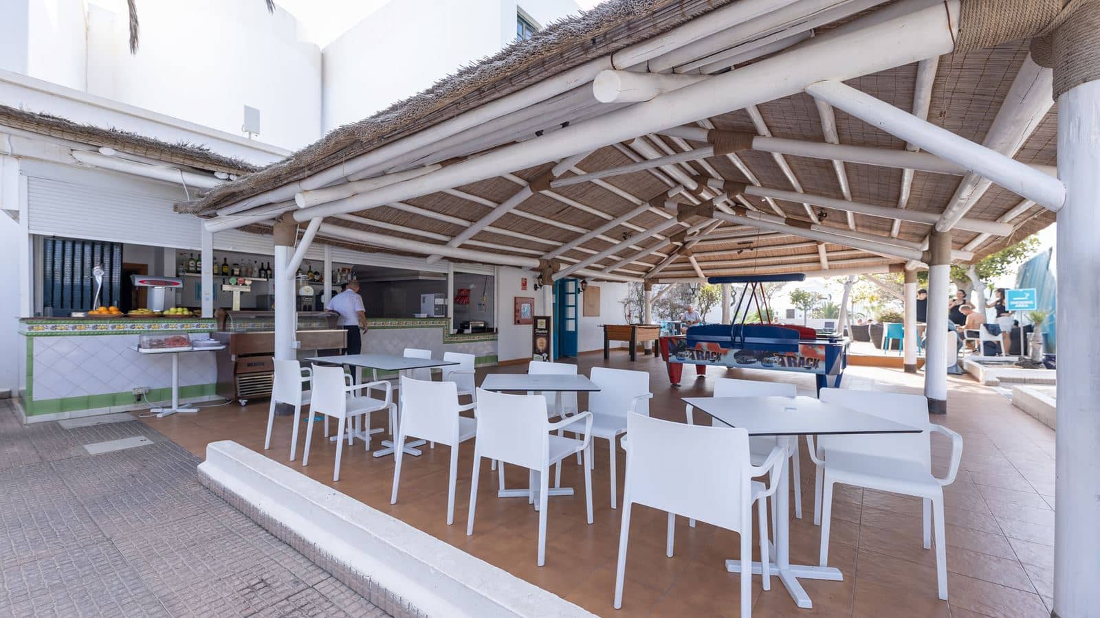 bars-main-bar