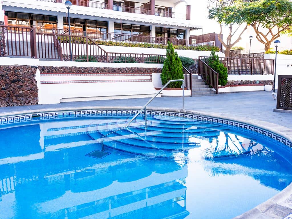 pools-pools