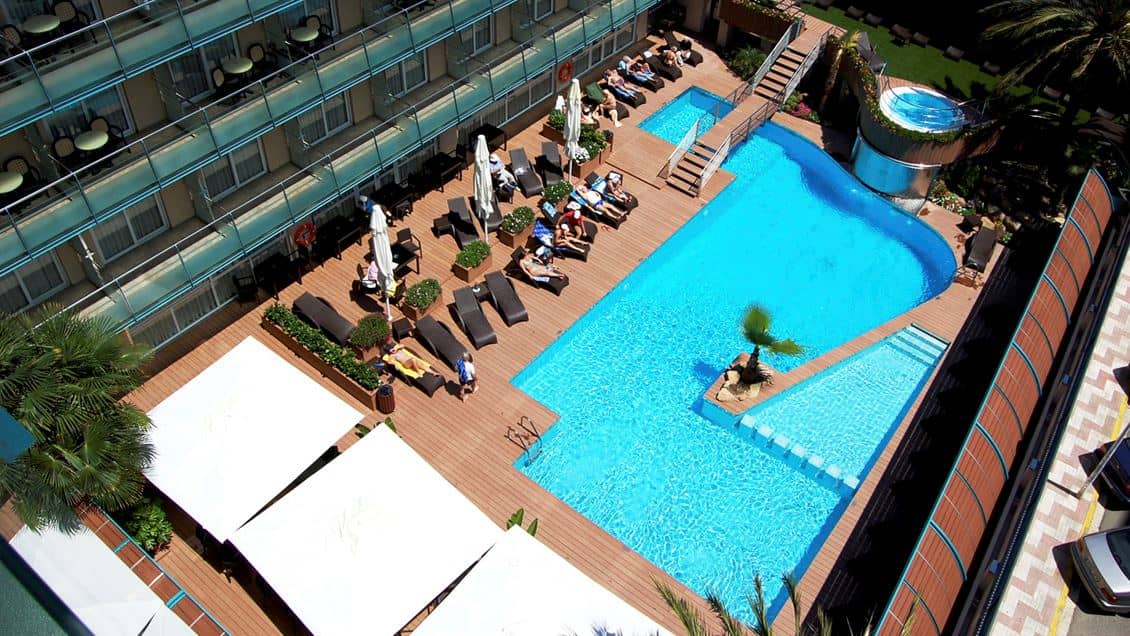 pools-outdoor-pool