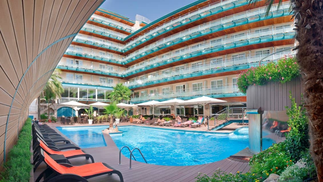 pools-outdoor-pool