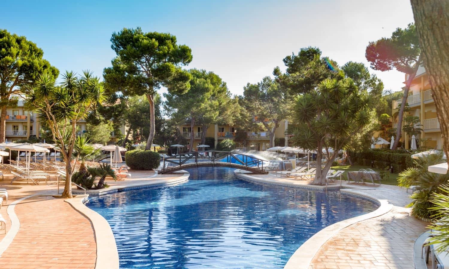 pools-outdoor-pool