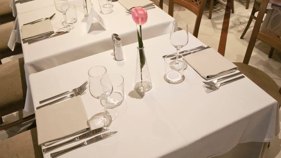 restaurants-restaurant