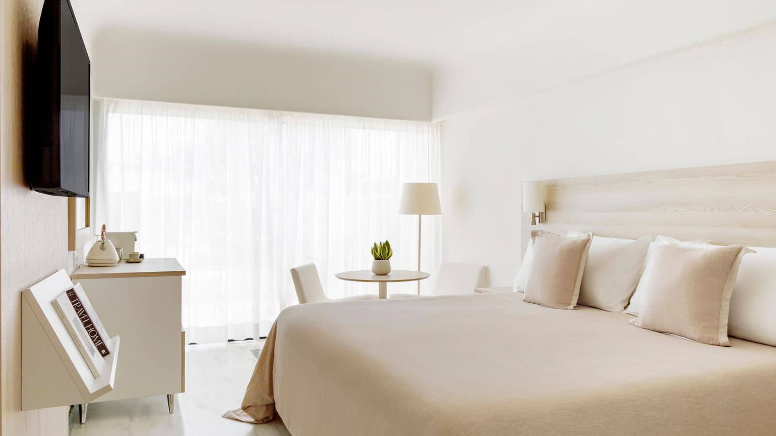 rooms-c2g--double-premium-resort-view