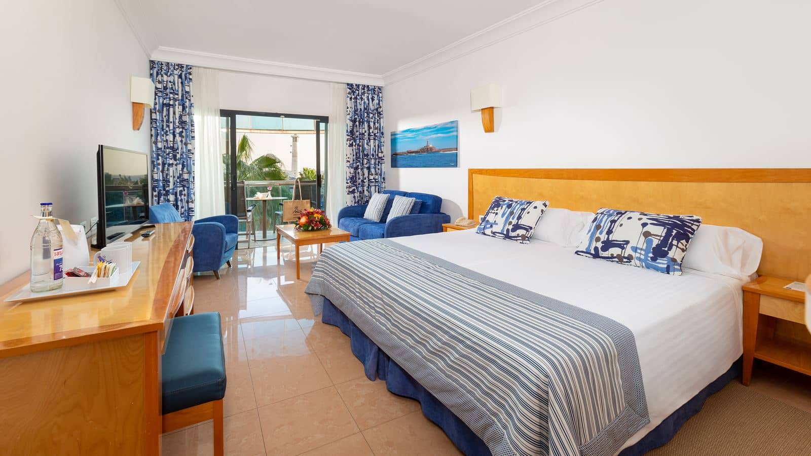 rooms-sea-view-room-balcony-or-terrace