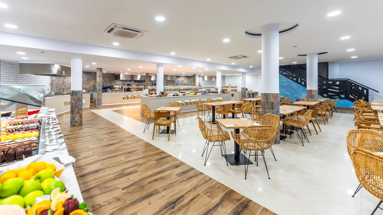 restaurants-restaurants