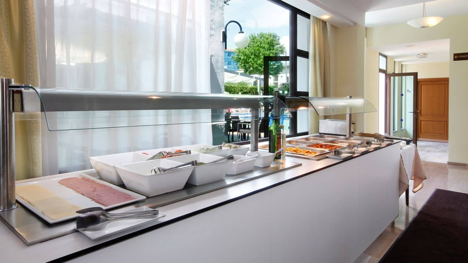 restaurants-snack-bar
