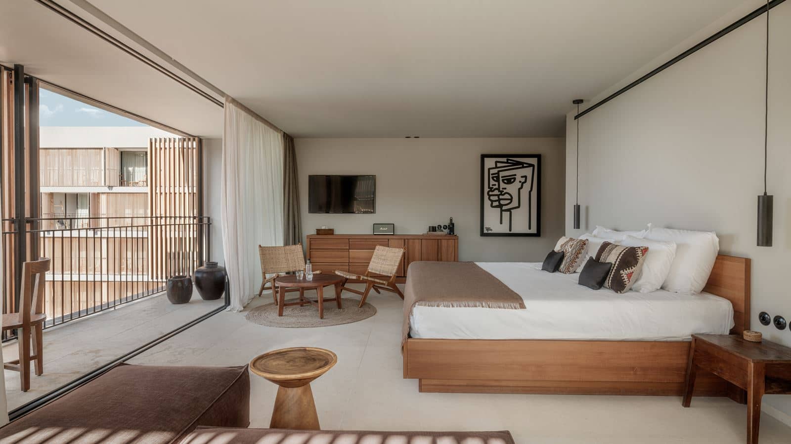 rooms-deluxe-junior-suite