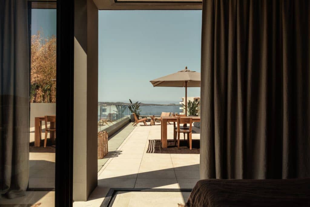 rooms-rooftop-room