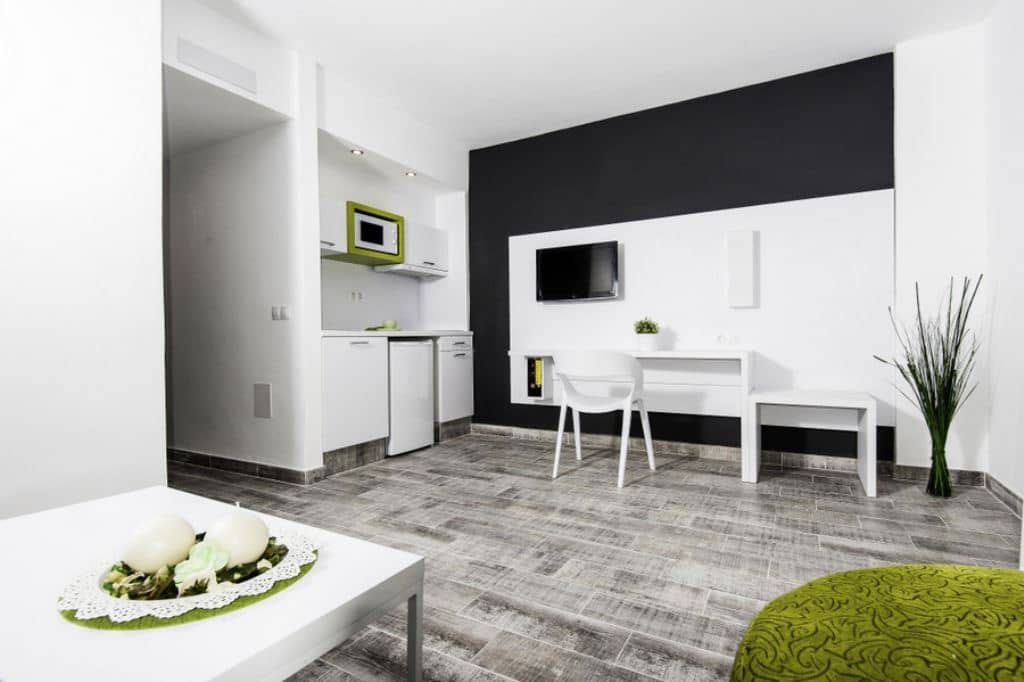 rooms-standard-apartment