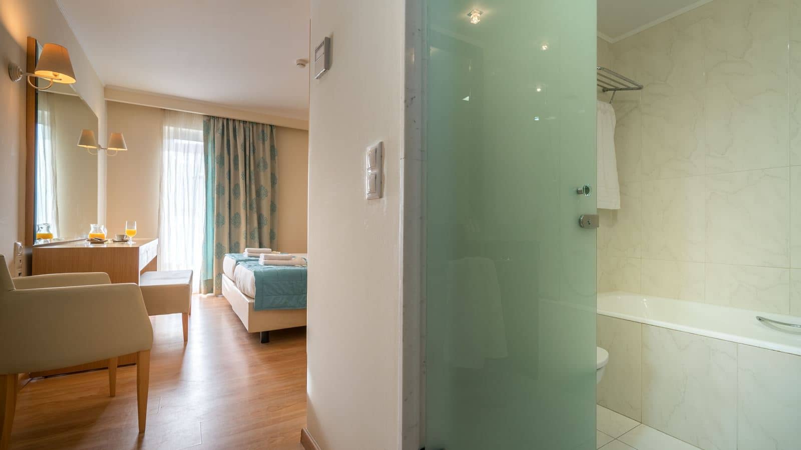 rooms-cozy-promo-room
