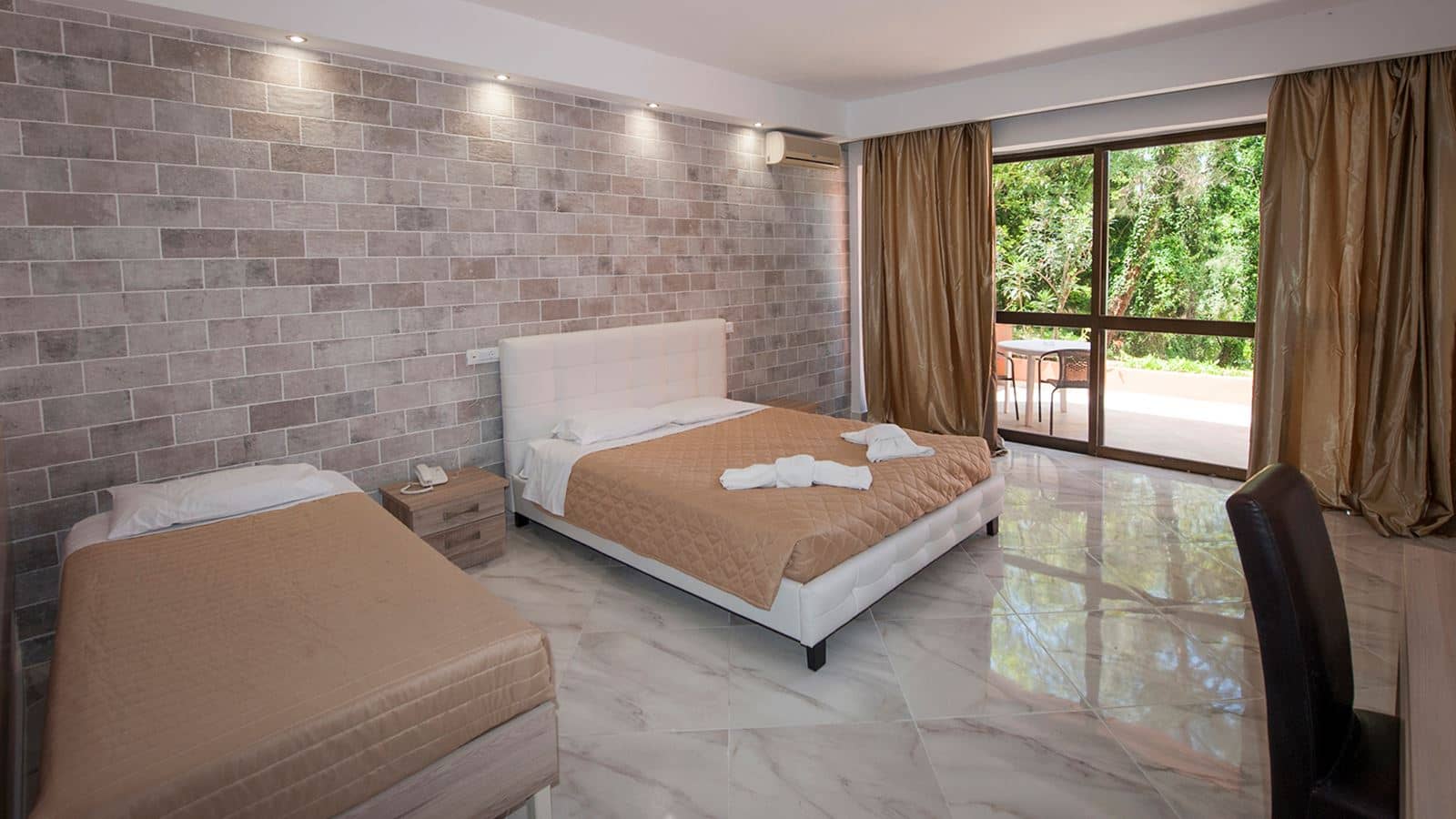rooms-junior-suite-sea-view