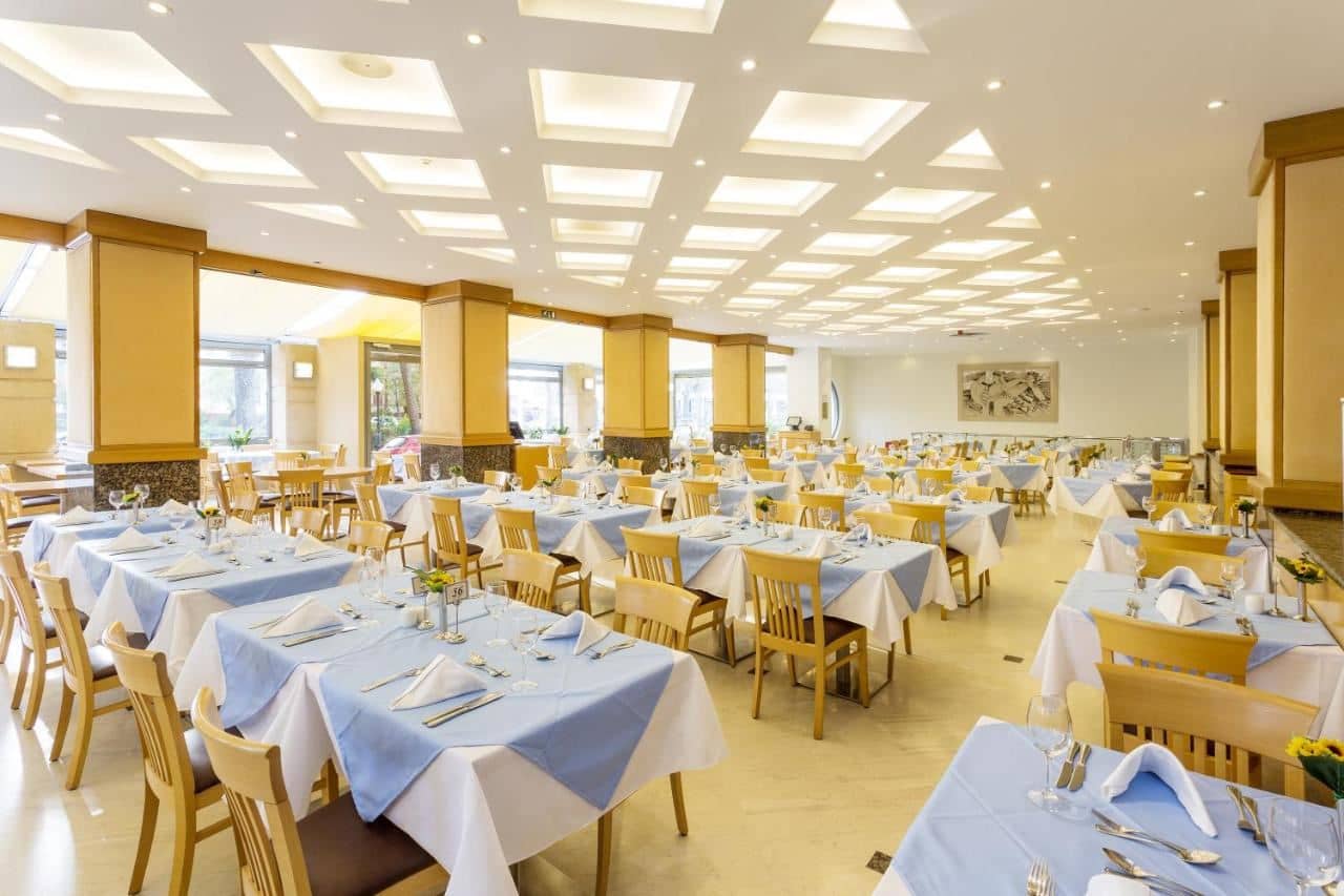 restaurants-main-restaurant