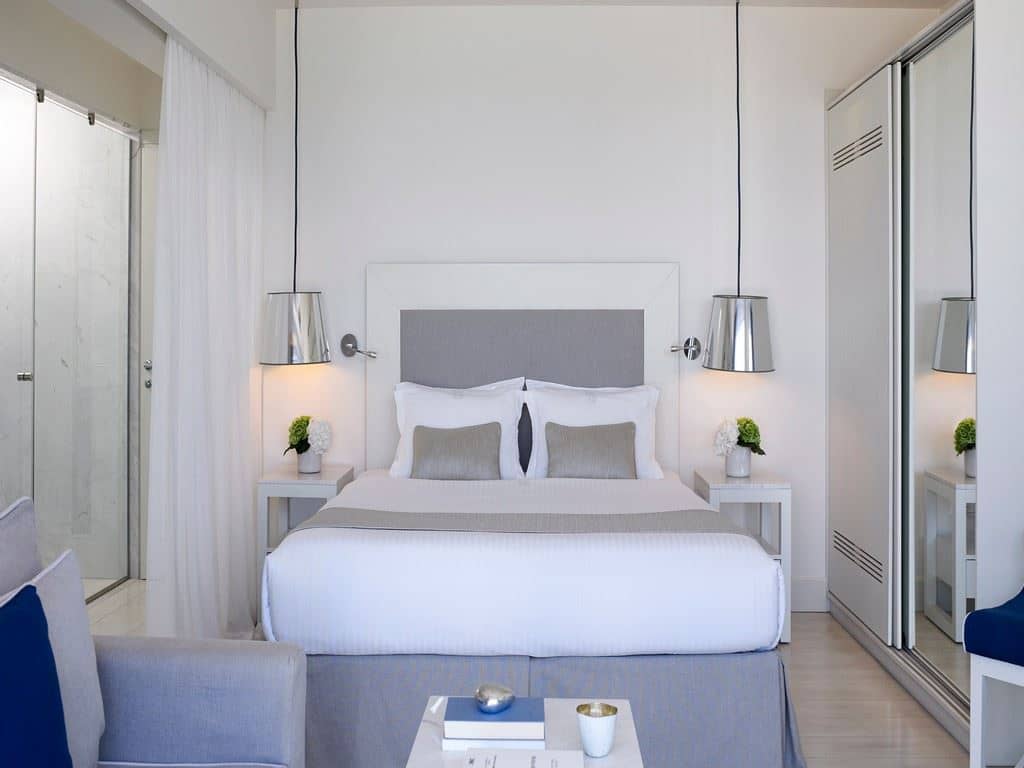 rooms-suite-seaview-with-beach-cabana