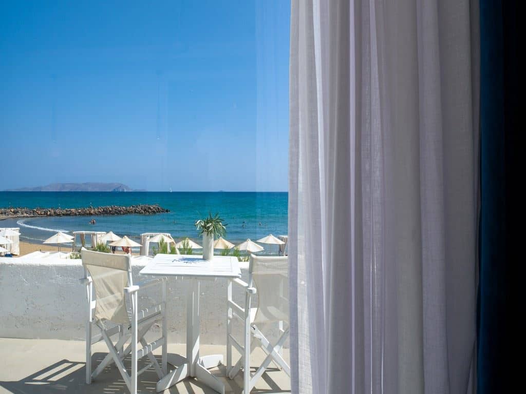 rooms-suite-sea-front