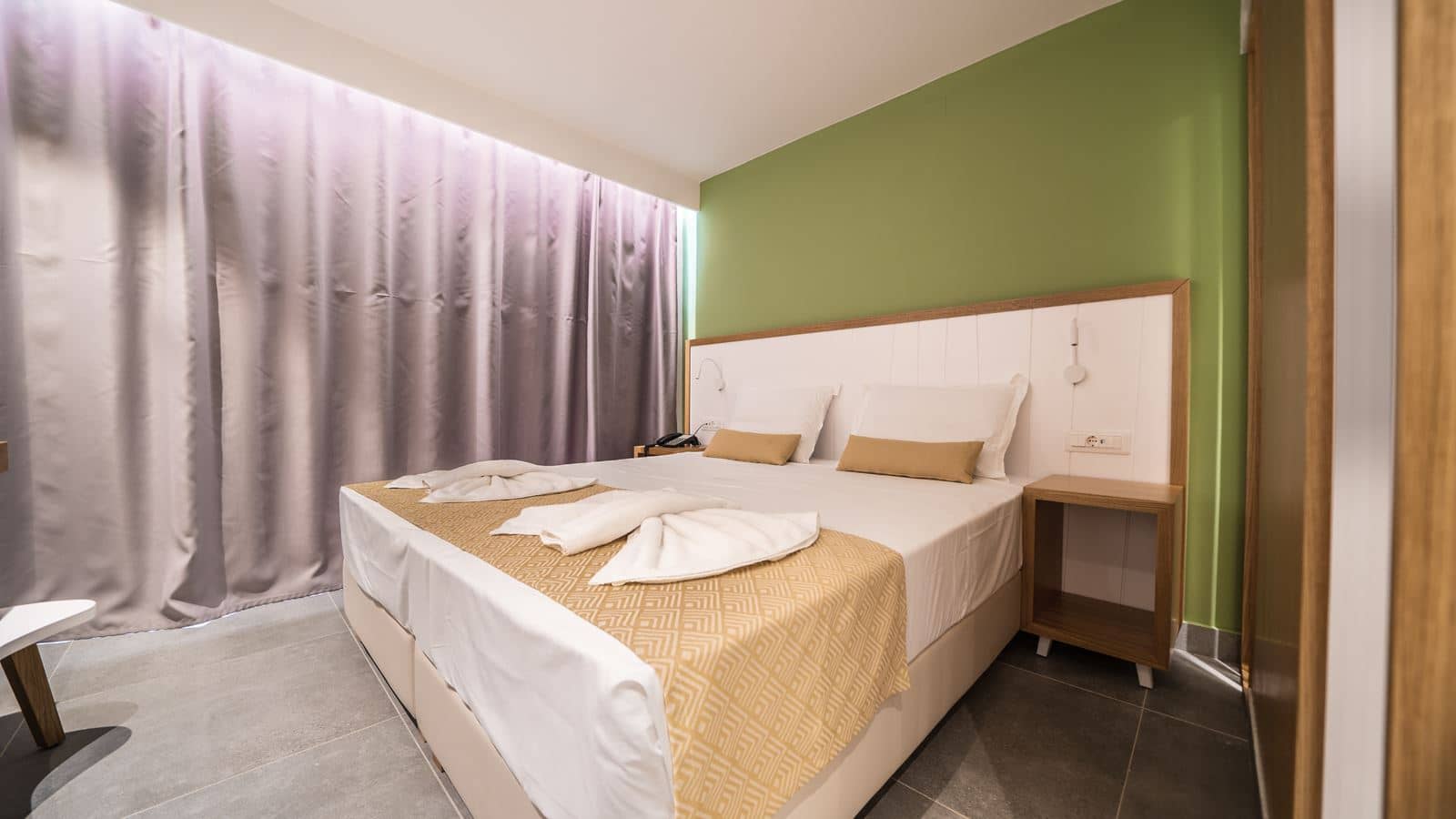 rooms-superior-room-single-use