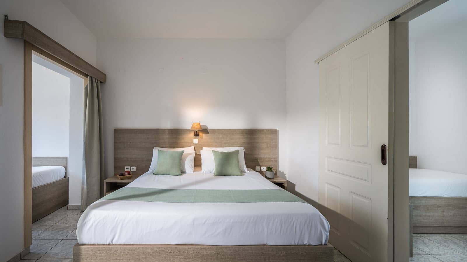 rooms-family-room