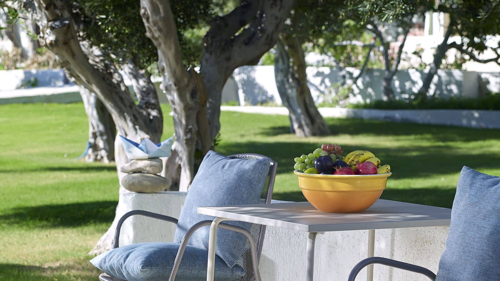 rooms-deluxe-double-room-garden-view