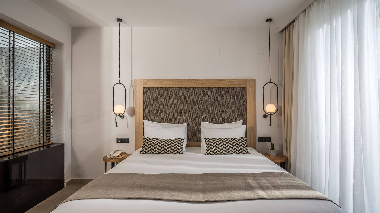 rooms-junior-suite-jacuzzi