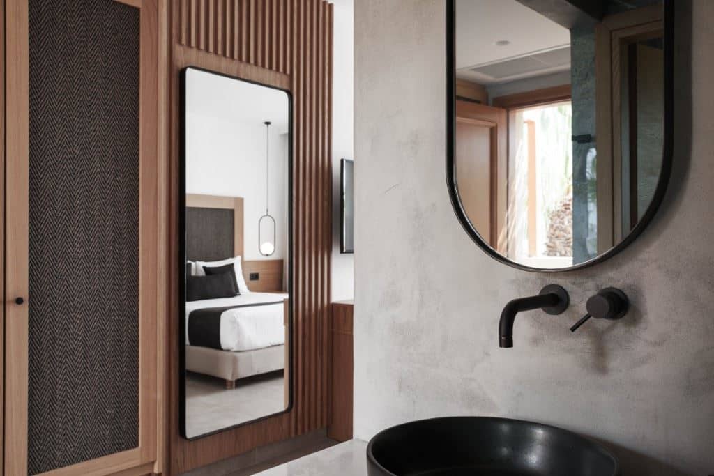 rooms-double-room-balcony-or-terrace