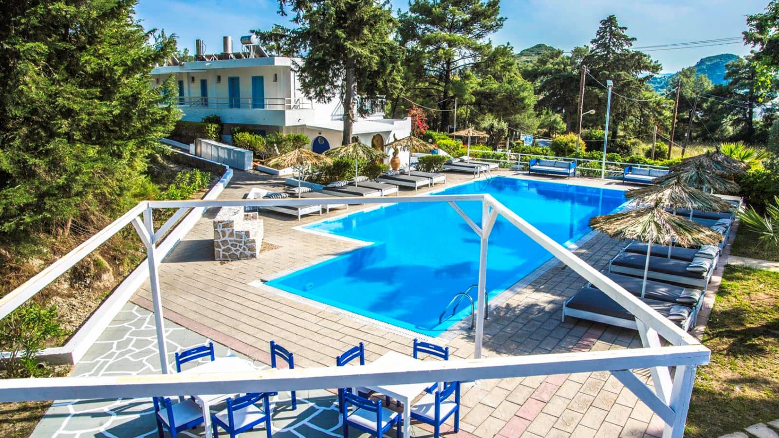 pools-outdoor-pool
