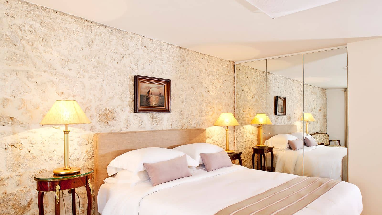 rooms-superior-suite
