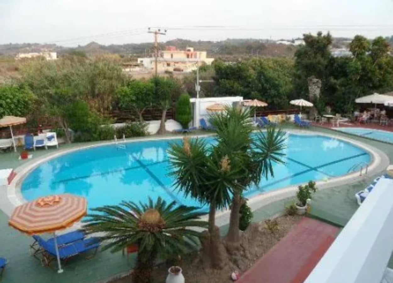 pools-outdoor-pool