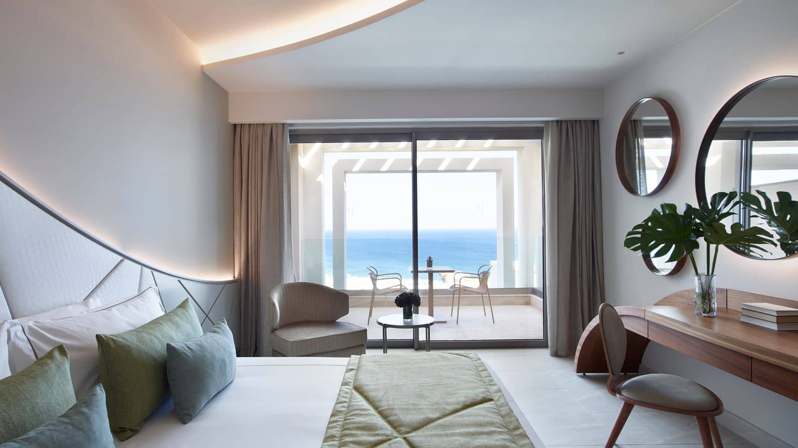 rooms-premier-room-sea-view