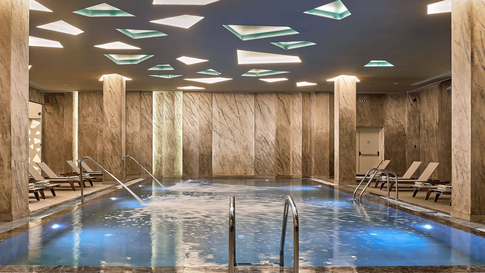 pools-indoor-pool