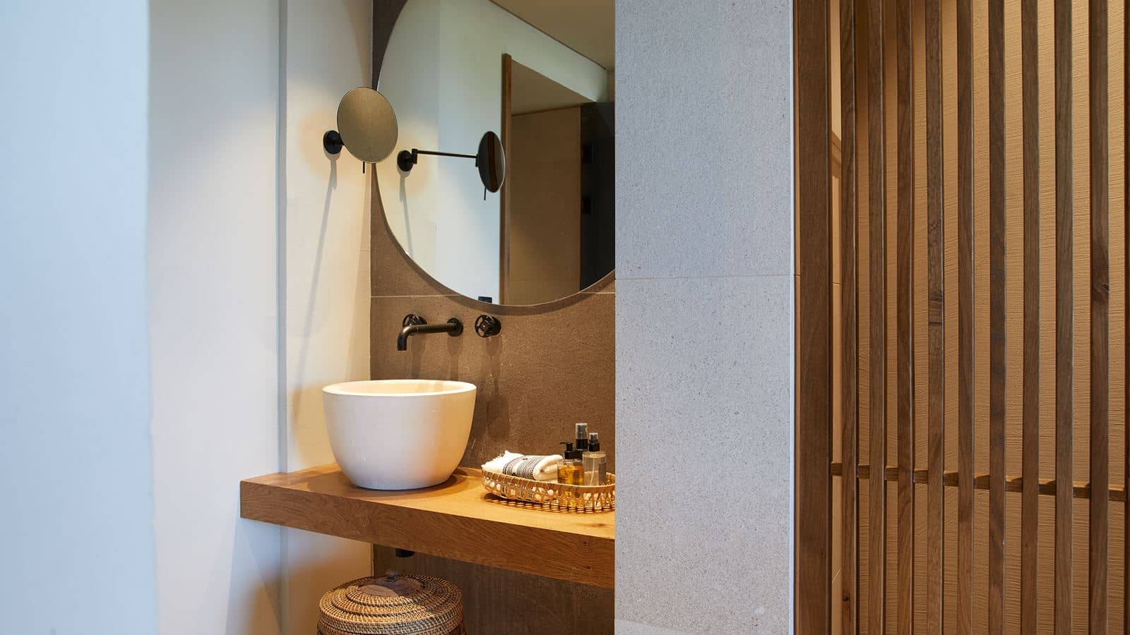 rooms-superior-room-seaview