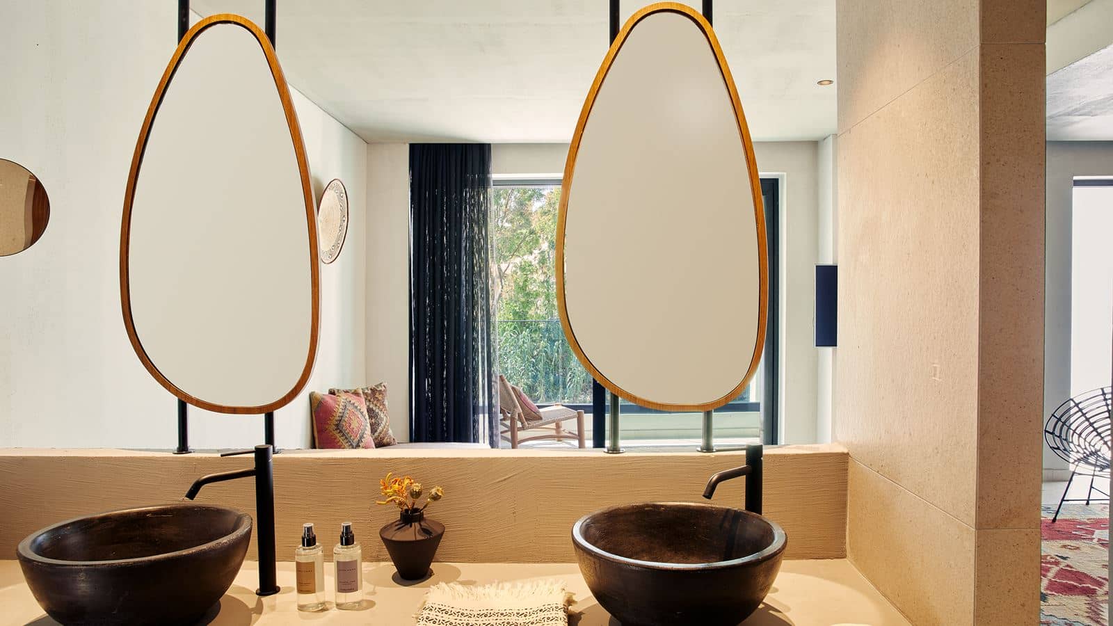 rooms-suite-1-bedroom-landview
