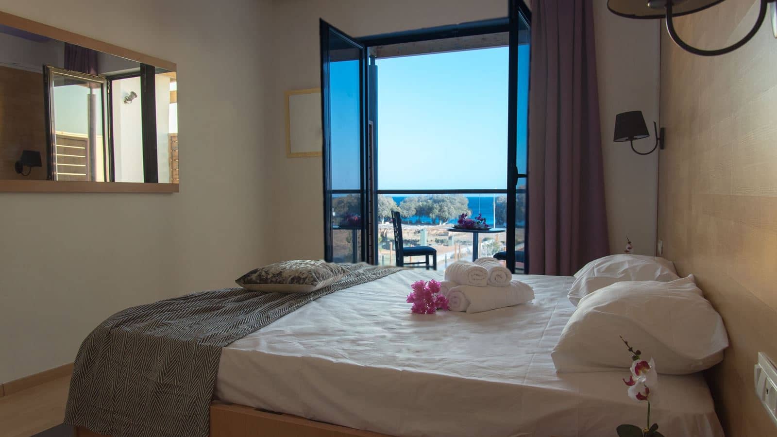rooms-double-garden-view
