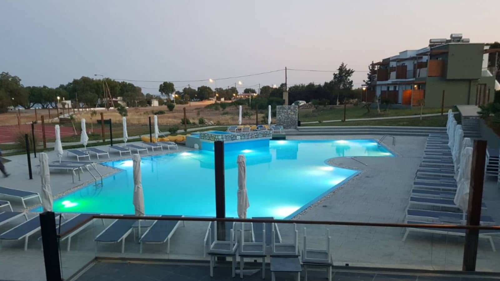 pools-outdoor-pool