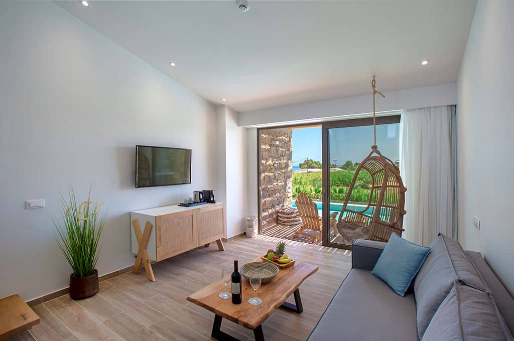 rooms-deluxe-suite--side-sea-view-privatepool