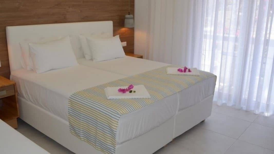 rooms-double-room-superior-sea-view-balcony-or-terrace
