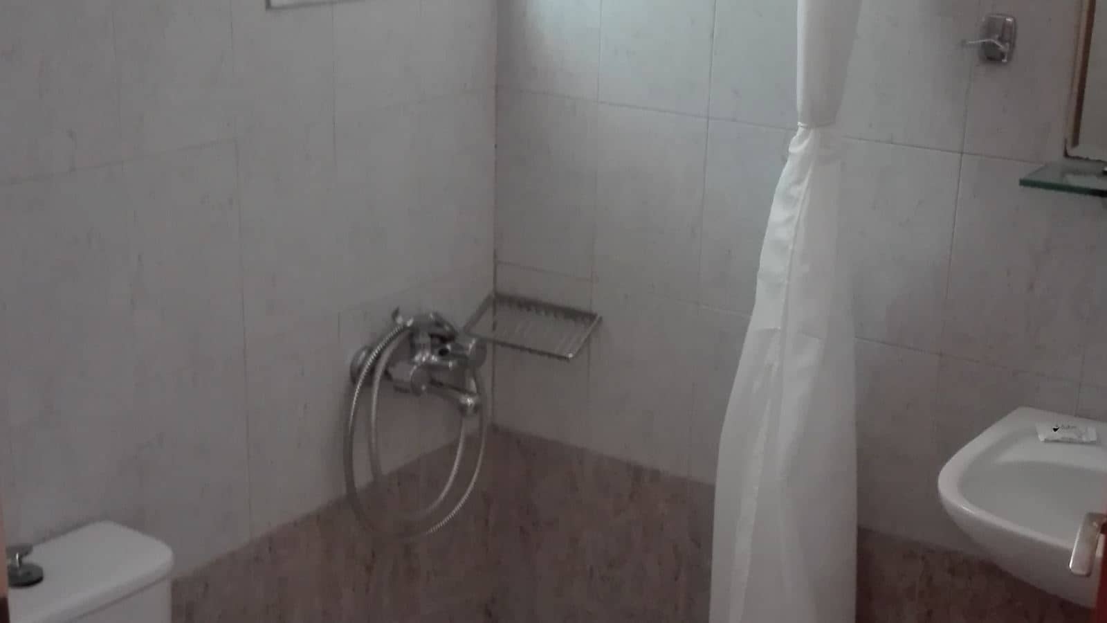 rooms-single-room