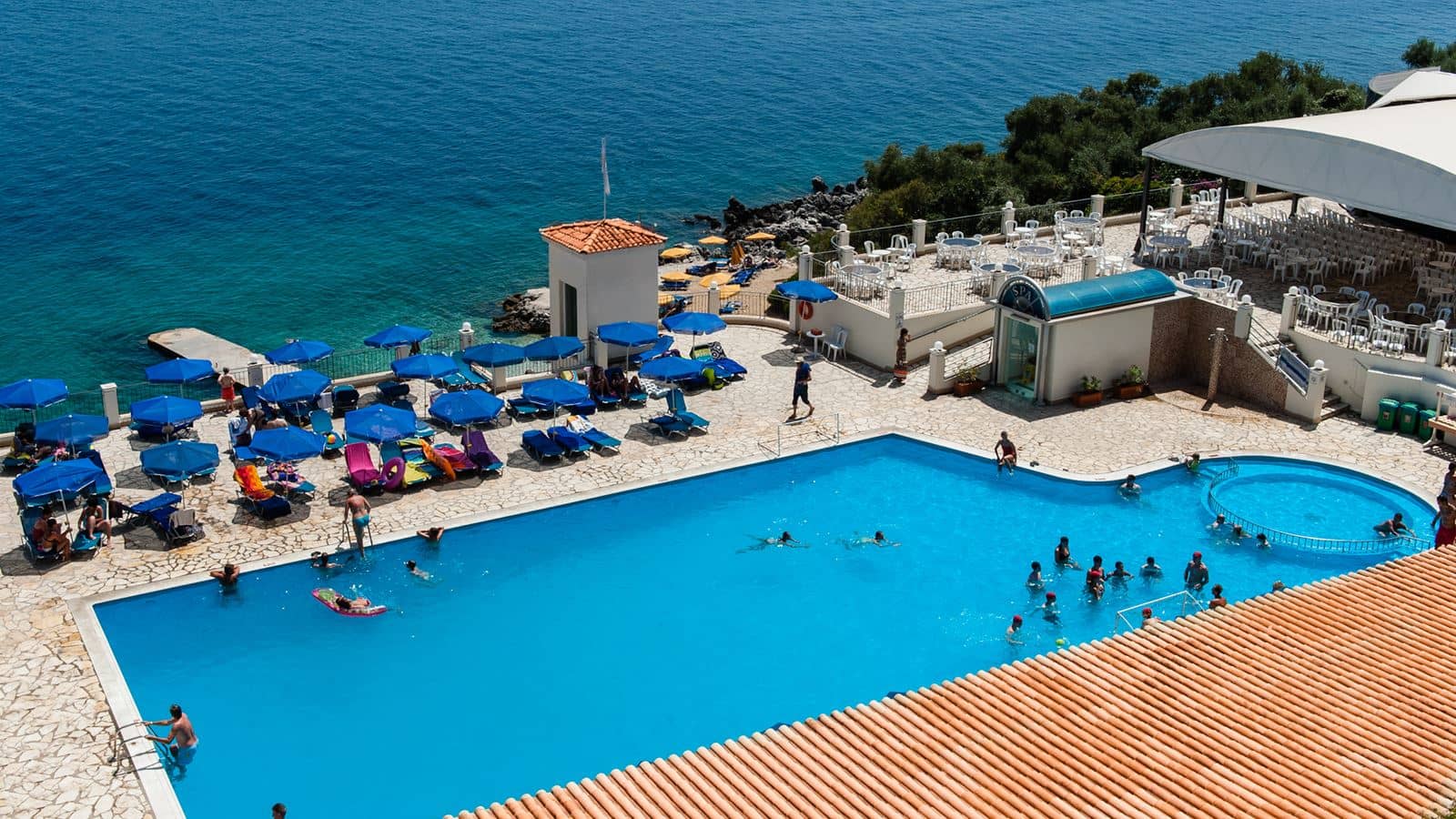 pools-outdoor-pool