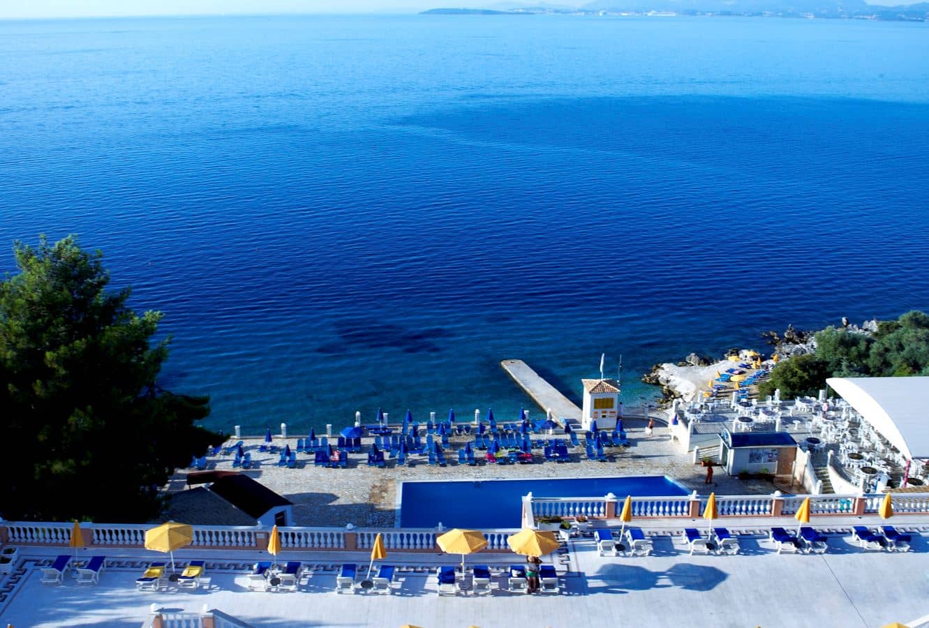 pools-outdoor-pool
