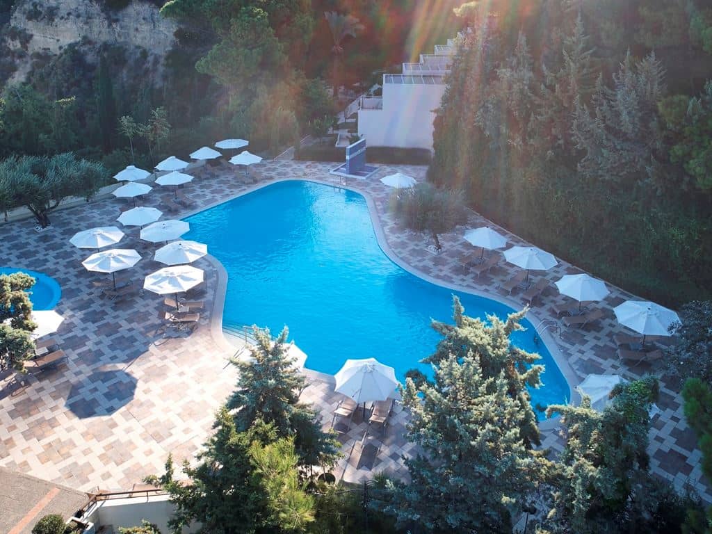 pools-pools