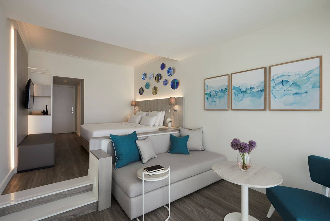 rooms-premium-deluxe-sea-view