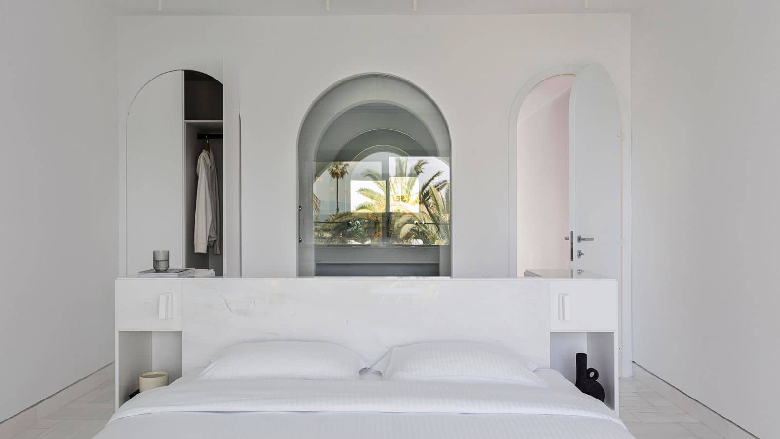rooms-1-bedroom-suite-private-pool