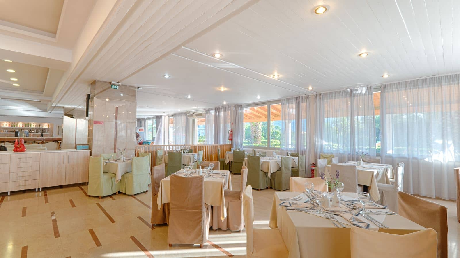 restaurants-main-restaurant