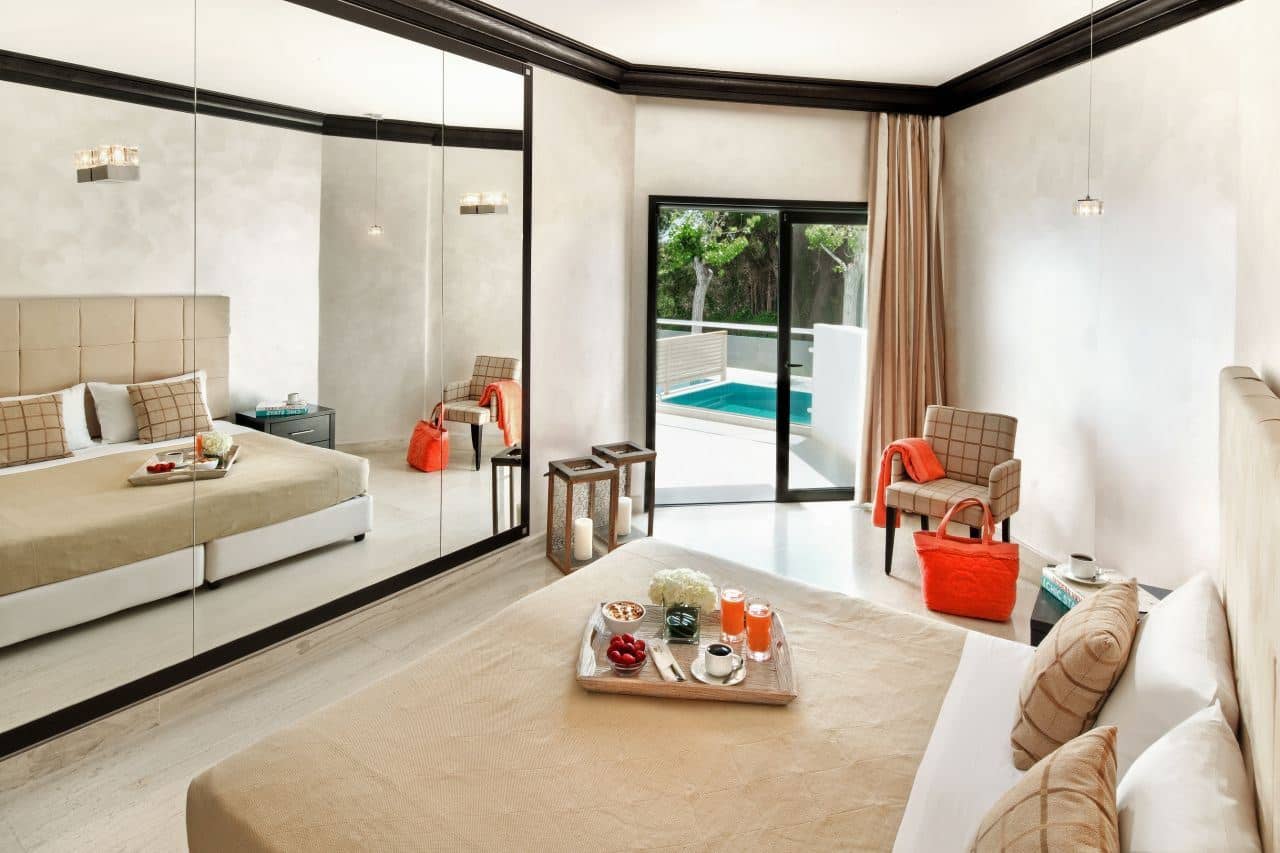 rooms-room-double--private-pool
