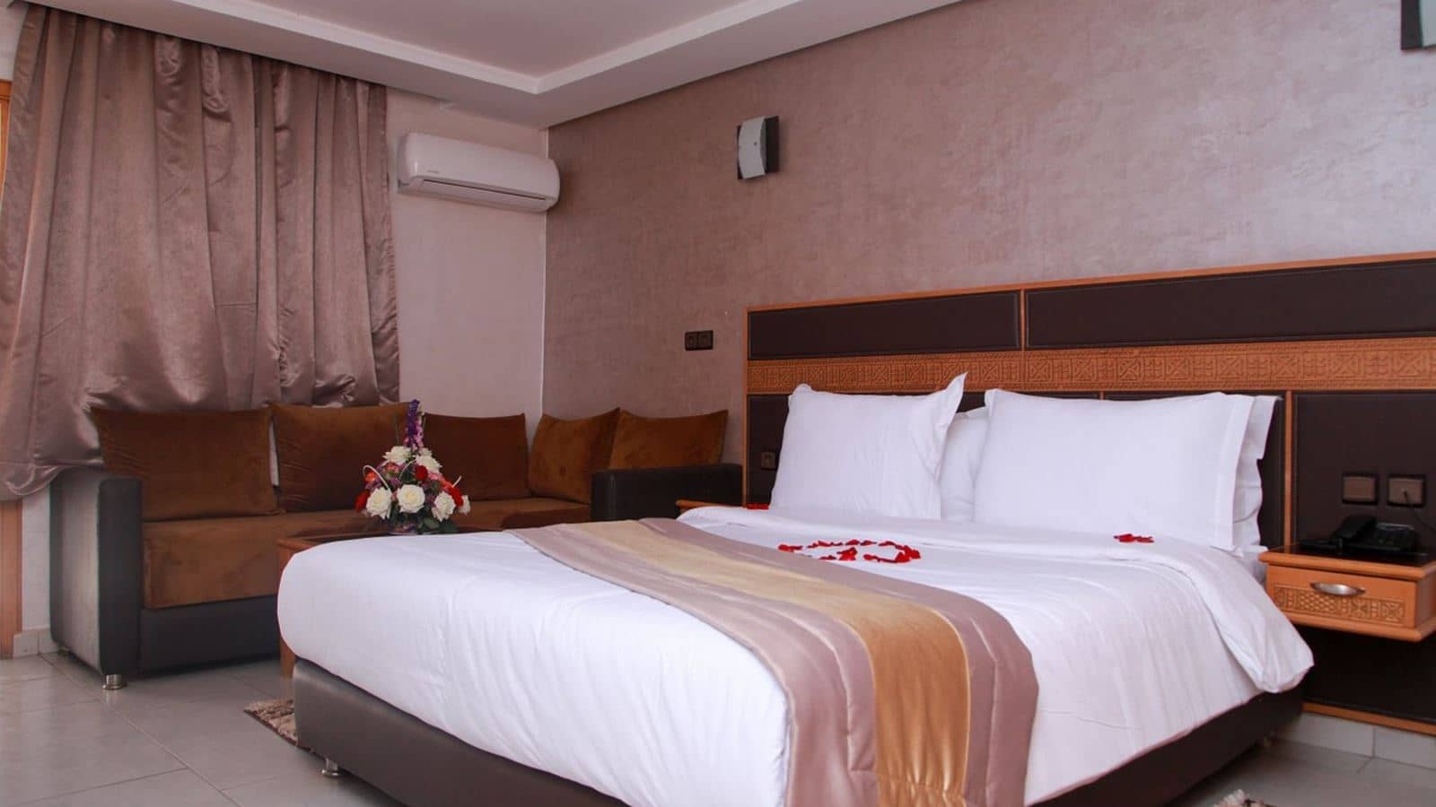 rooms-standard-room