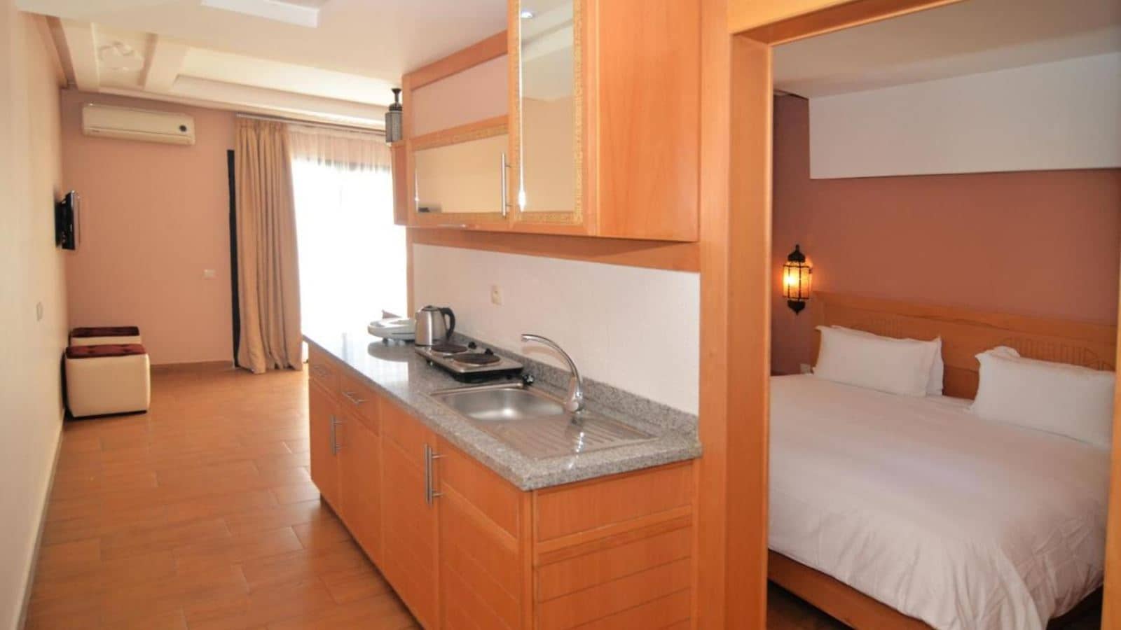 rooms-standard-room